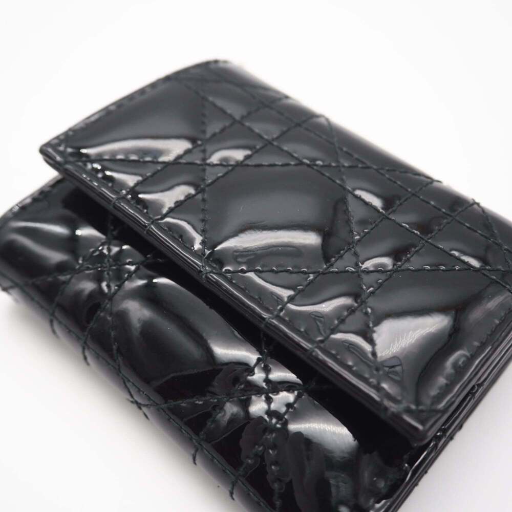 Christian Dior Dior Cannage Patent Calfskin Lady Lotus Wallet S0181OVRB Tri-f... - Picture 4 of 15